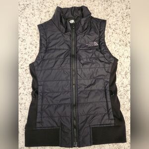 Women's Black the North Face Slim Fit Puffer Vest Size Extra Small Waistband